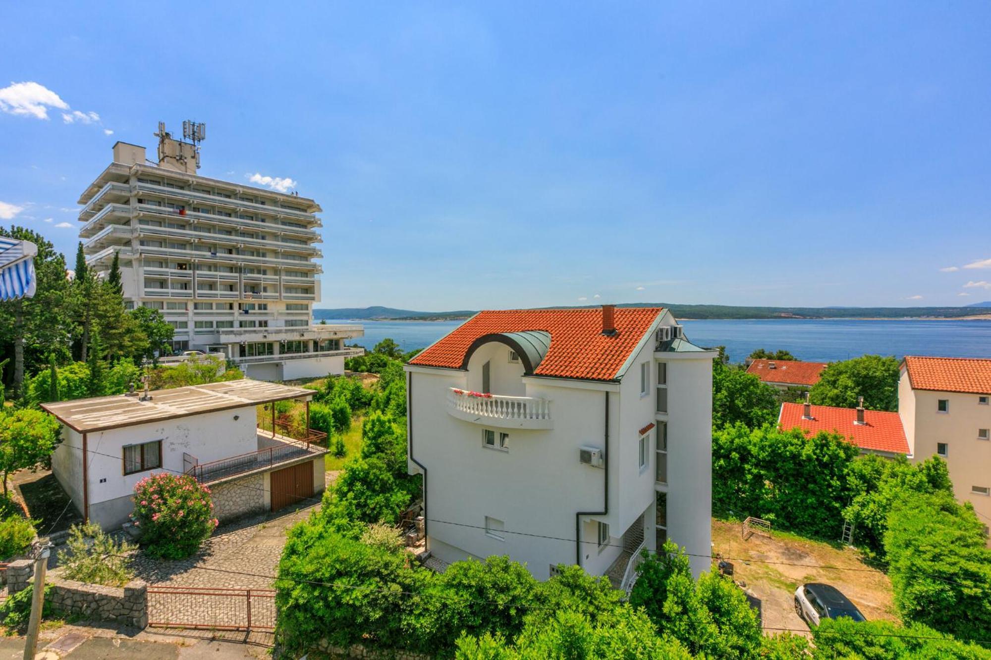 Podvezanec Apartamento Dramalj Exterior foto