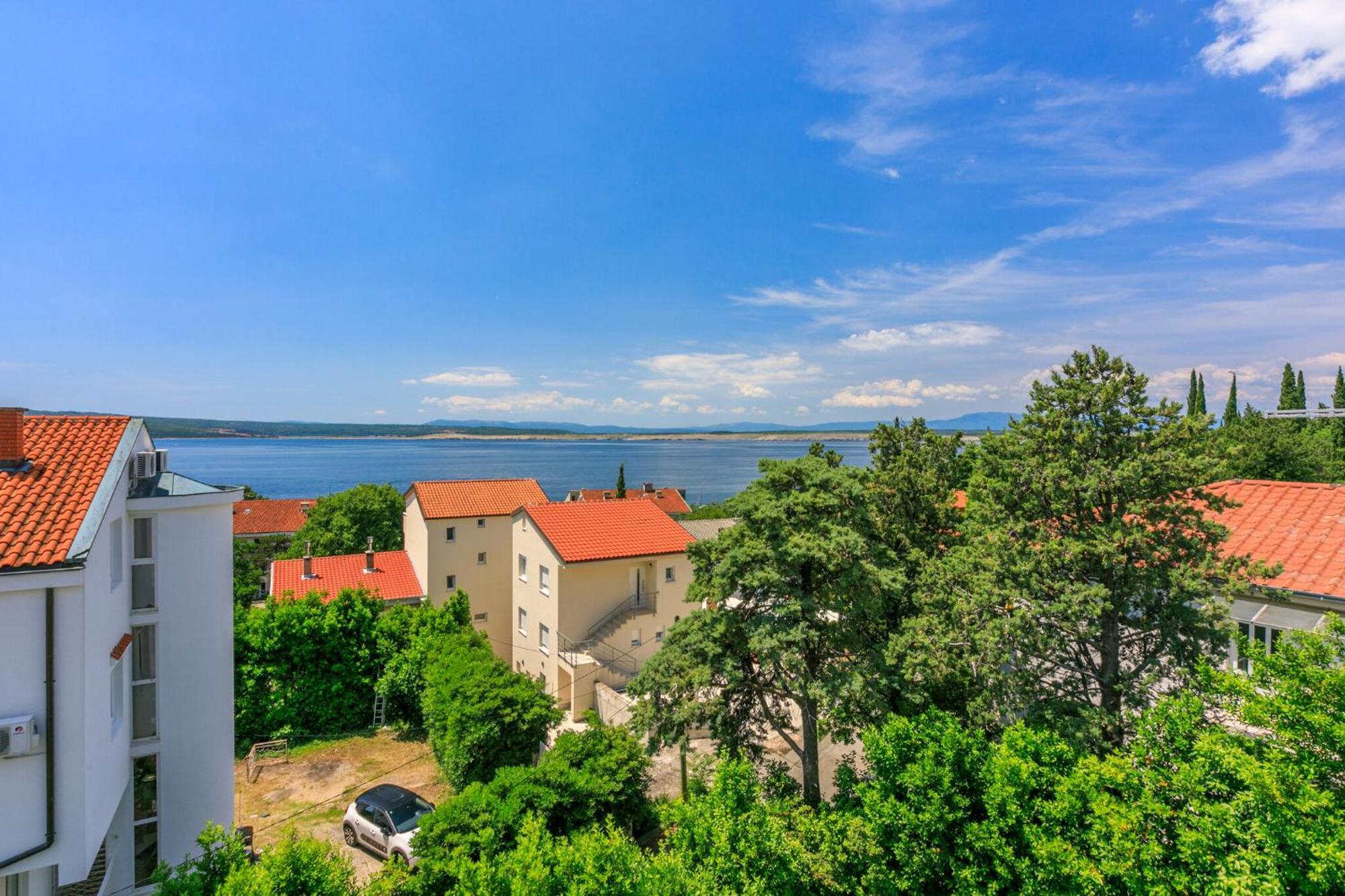 Podvezanec Apartamento Dramalj Exterior foto