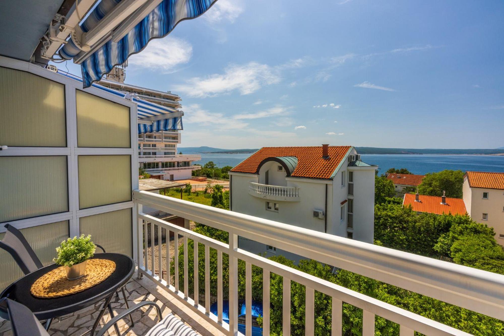 Podvezanec Apartamento Dramalj Exterior foto
