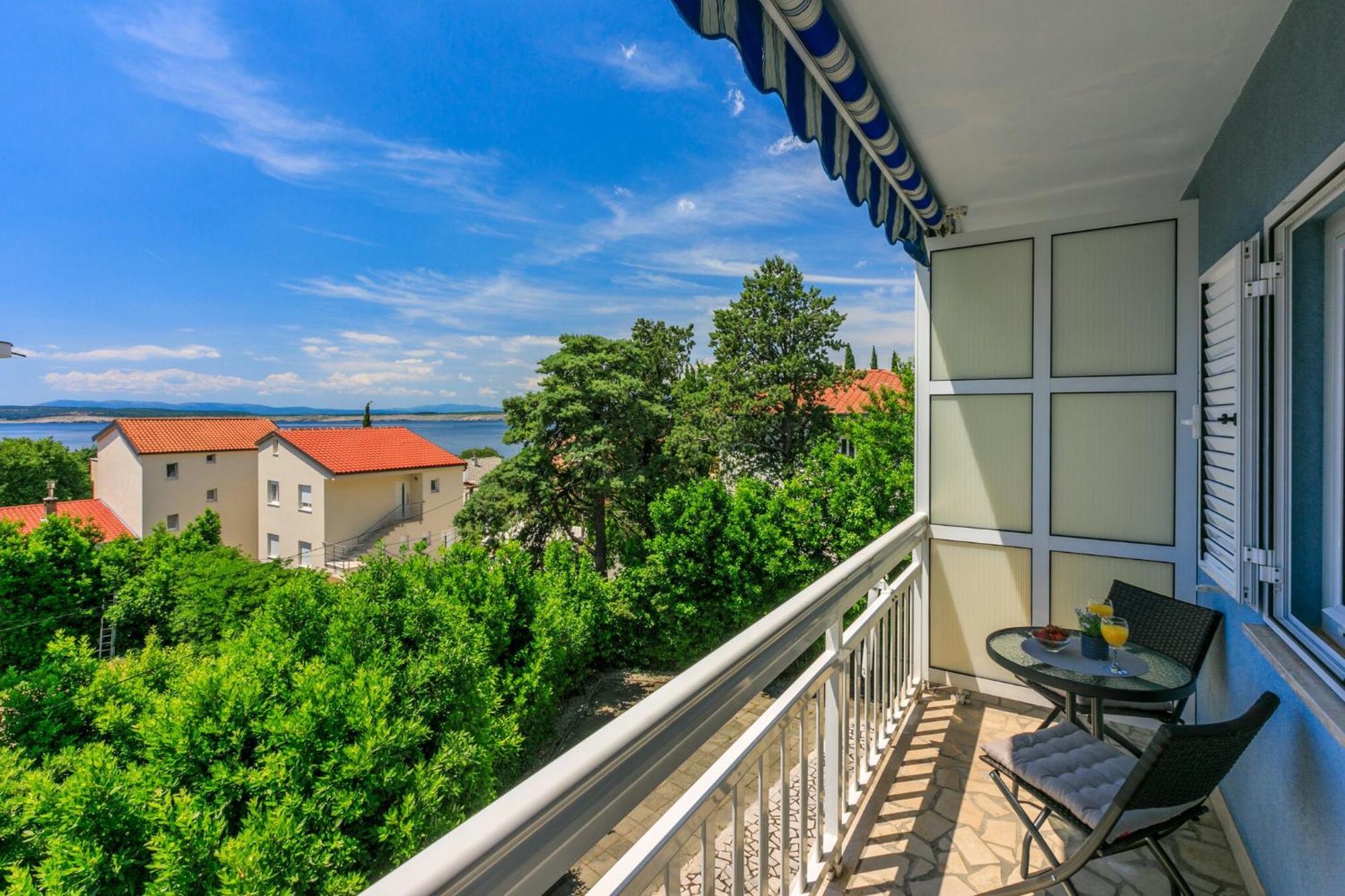 Podvezanec Apartamento Dramalj Exterior foto