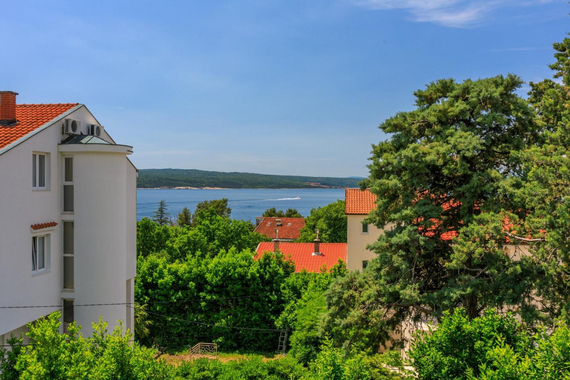 Podvezanec Apartamento Dramalj Exterior foto